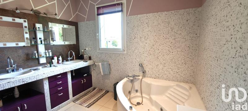 Maison de maîtres - 238 m² - 7 pièces