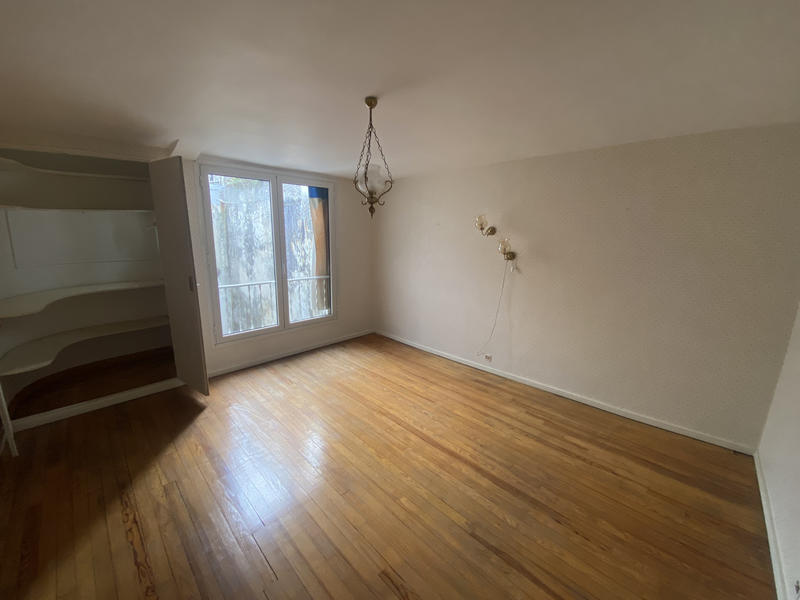 Maison - 167 m² - 6 pièces