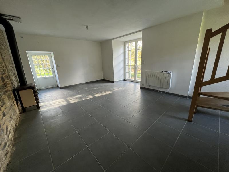 Maison - 213 m² - 8 pièces