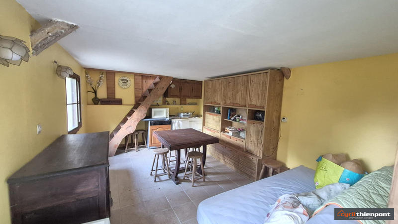 Maison - 200 m² - 10 pièces