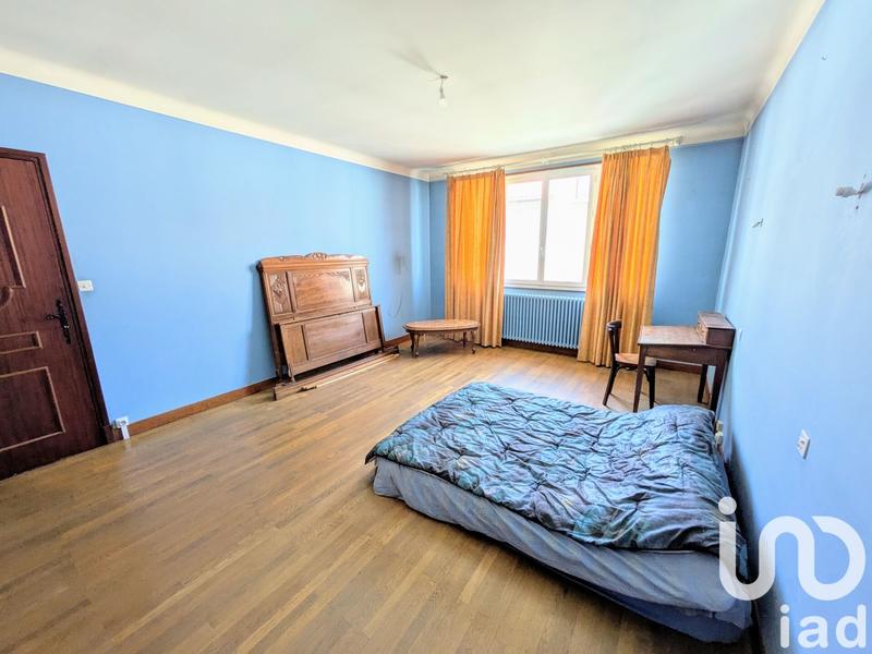 Maison - 203 m² - 5 pièces