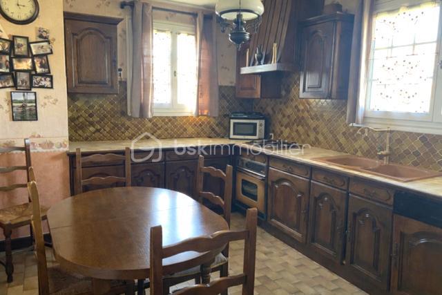 Maison - 141 m² - 6 pièces