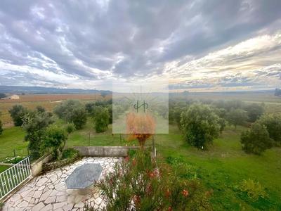 Maison - 130 m² - 10 pièces