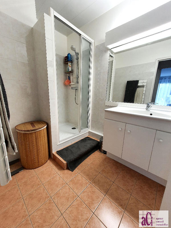 Appartement - 77 m² - 3 pièces