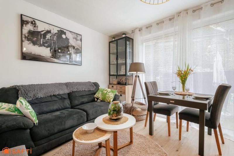 Maison - 110 m² - 6 pièces