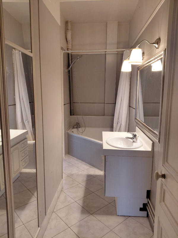 Appartement - 81 m² - 3 pièces