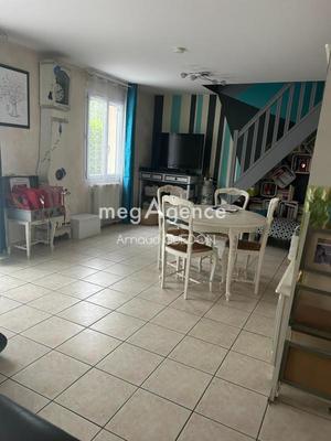 Maison - 116 m² - 7 pièces