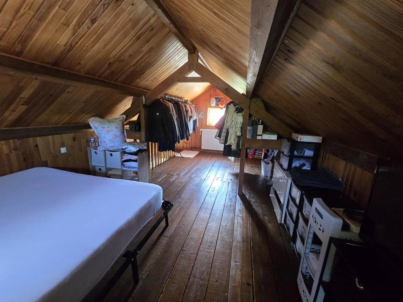 Maison - 270 m² - 9 pièces