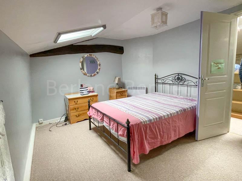 Maison en pierre - 133 m² - 6 pièces