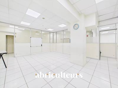 Local commercial - 136 m²