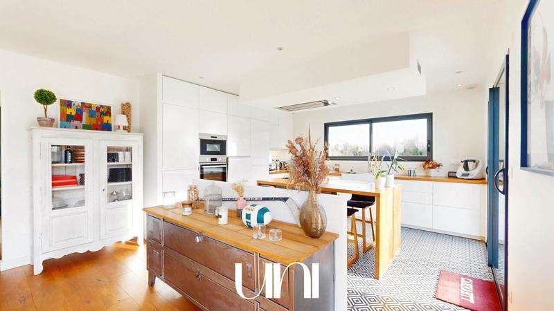 Maison - 155 m² - 5 pièces