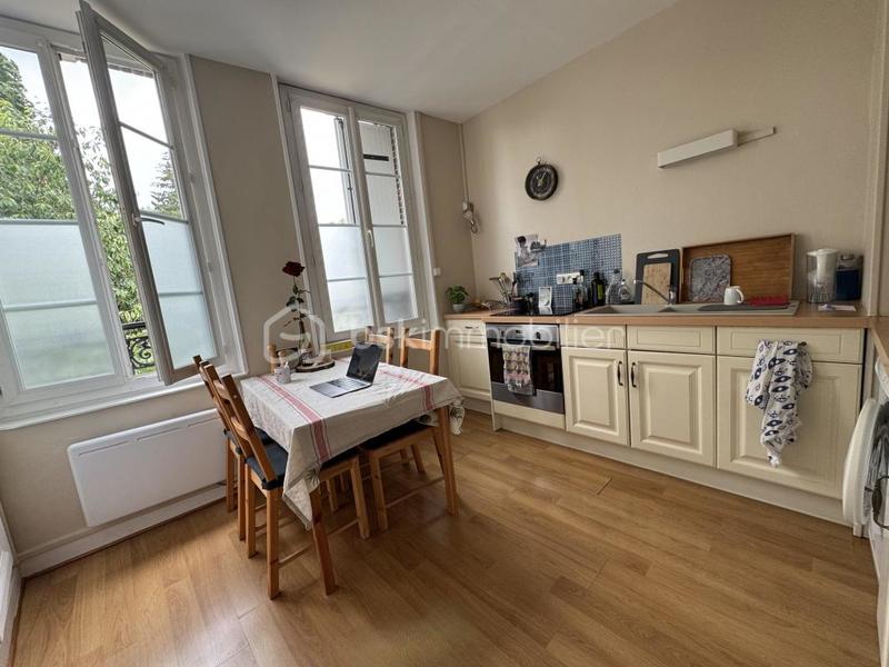 Maison de ville - 295 m² - 10 pièces