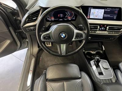 Bmw Série 1 118i 136 ch Dkg7 m Sport