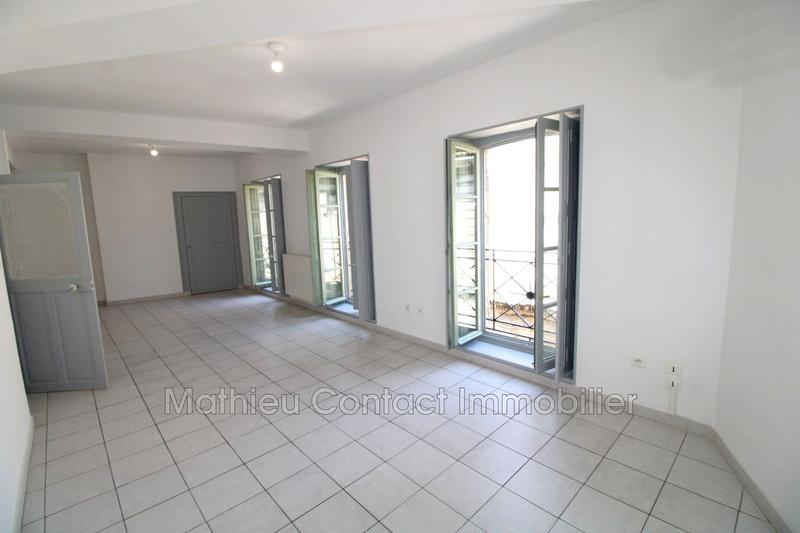 Appartement - 84 m² - 3 pièces