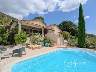 Villa - 126 m² - 5 pièces