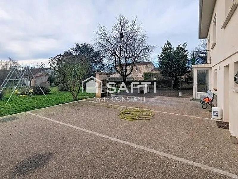 Maison - 171 m² - 6 pièces