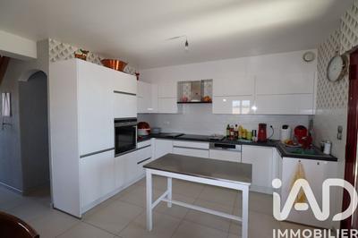 Maison - 121 m² - 5 pièces