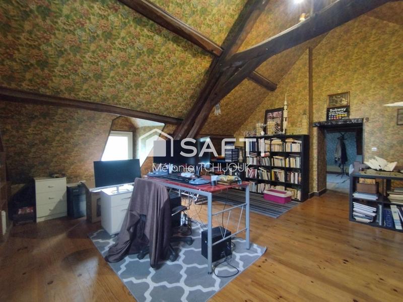 Maison - 180 m² - 7 pièces