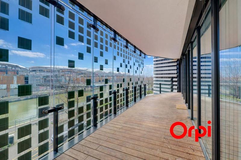 Appartement - 93 m² - 4 pièces