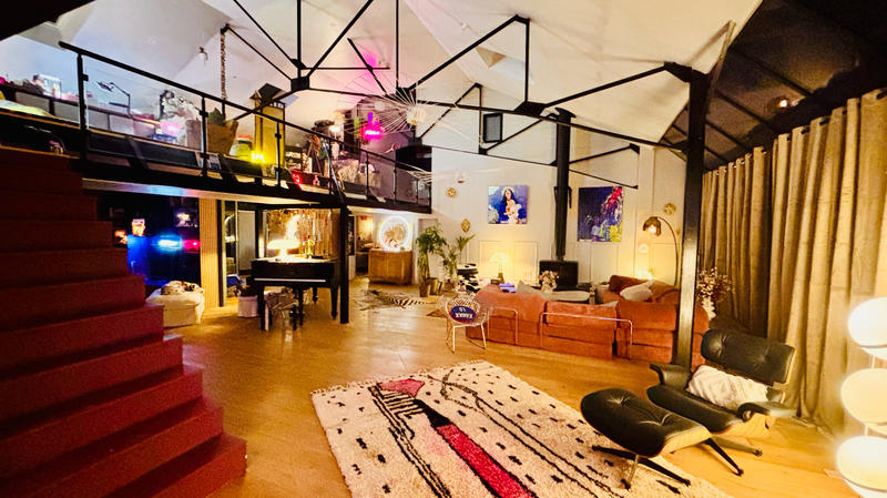 Maison contemporaine - 280 m² - 8 pièces