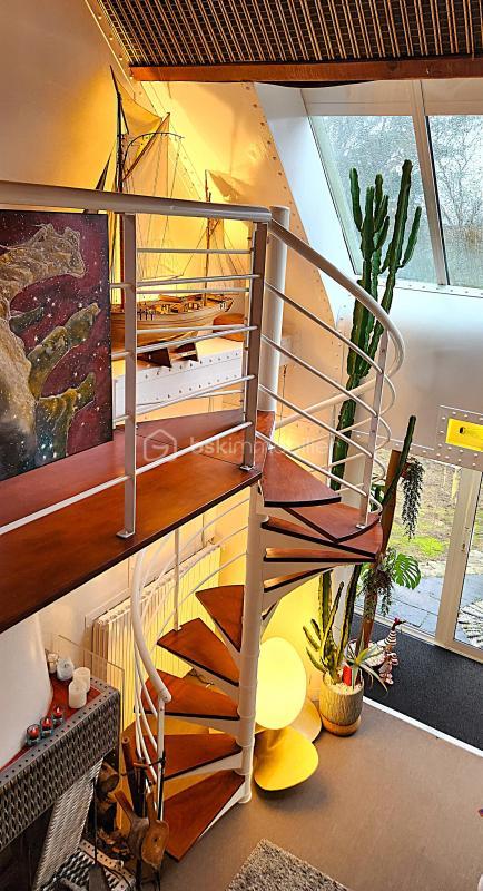 Propriété - 190 m² - 6 pièces