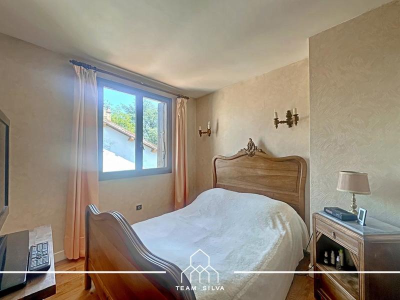 Maison - 145 m² - 5 pièces