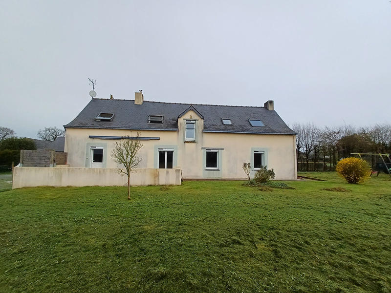 Maison - 137 m² - 5 pièces