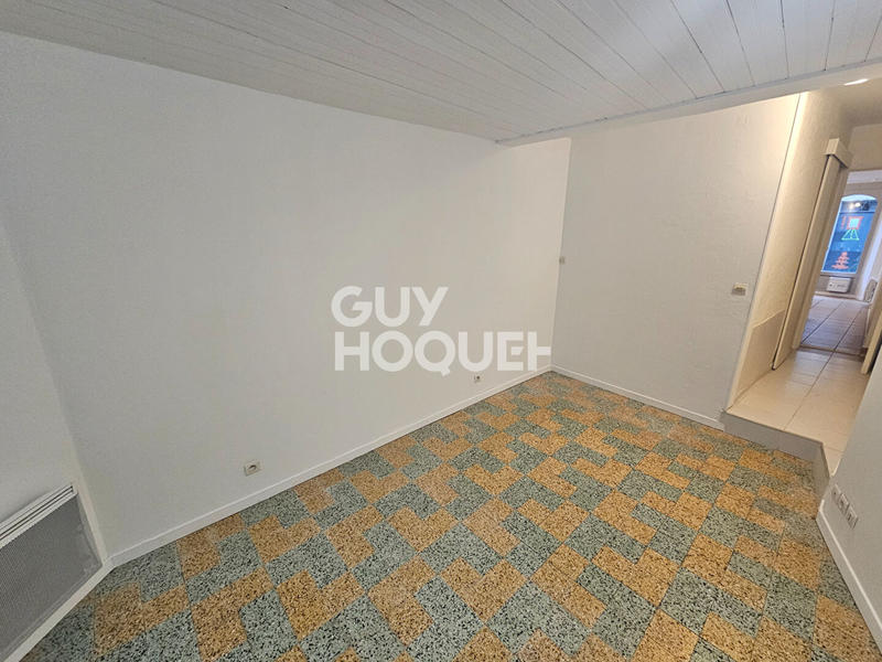Immeuble - 155 m² - 9 pièces