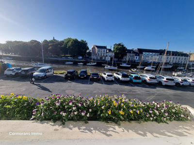 Maison - 240 m² - 11 pièces