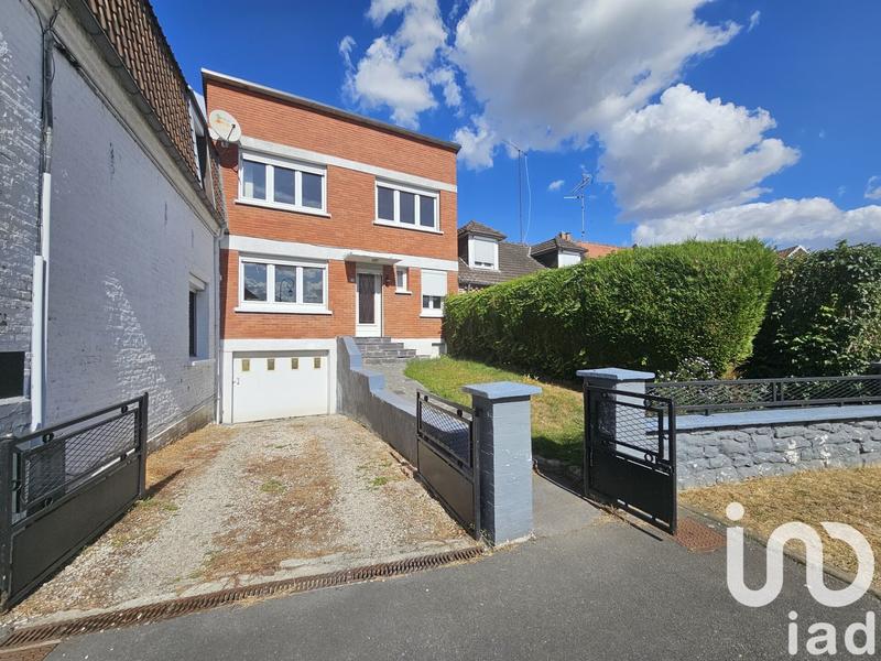 Maison - 92 m² - 5 pièces