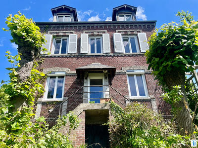 Maison - 118 m² - 5 pièces