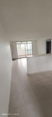 Appartement - 67 m² - 6 pièces