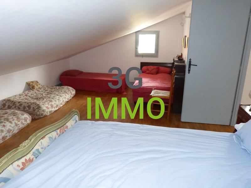 Maison - 600 m² - 14 pièces