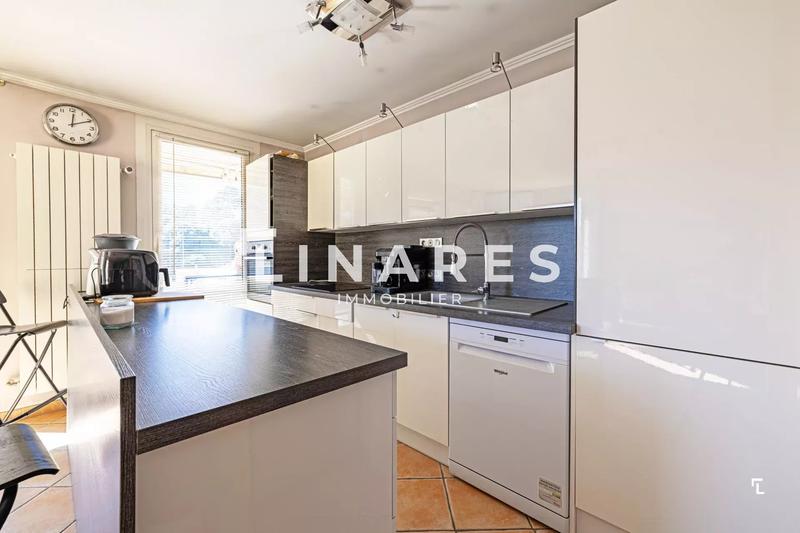 Appartement - 76 m² - 4 pièces