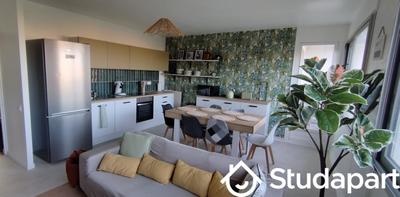 Chambre - 9 m² - 1 pièce