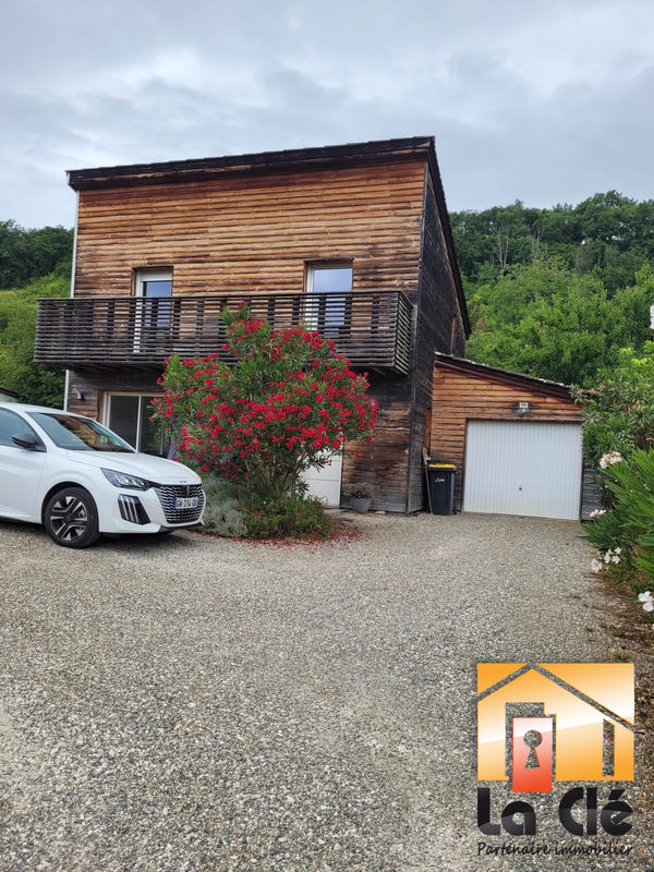 Maison - 91 m² - 4 pièces