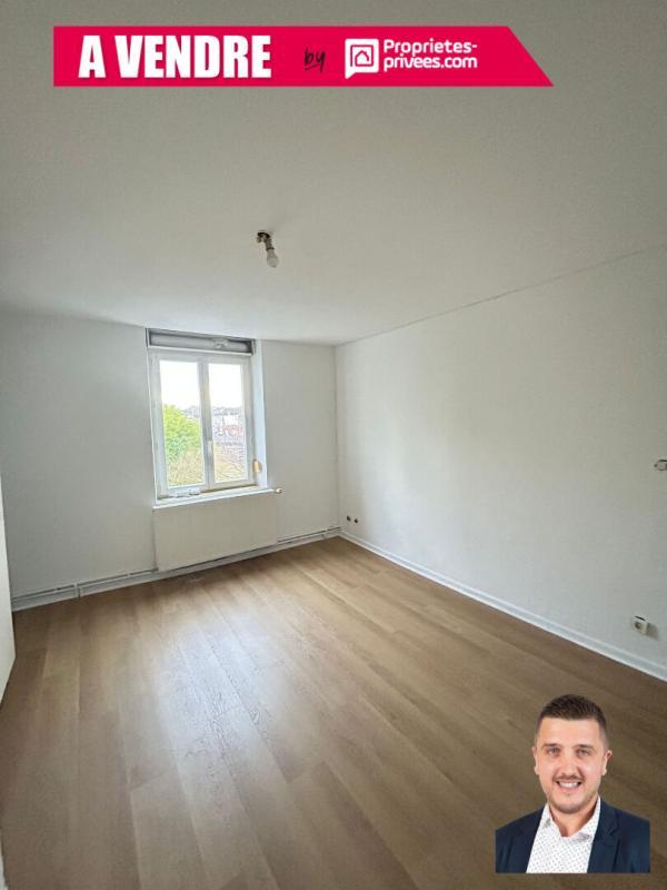 Immeuble - 200 m² - 13 pièces