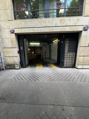 Parking / Garage - 10 m²