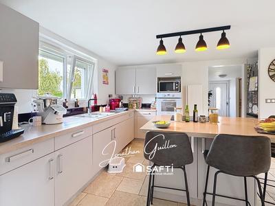 Appartement - 85 m² - 3 pièces