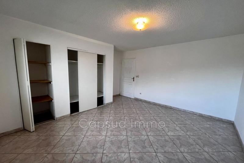 Maison - 180 m² - 5 pièces