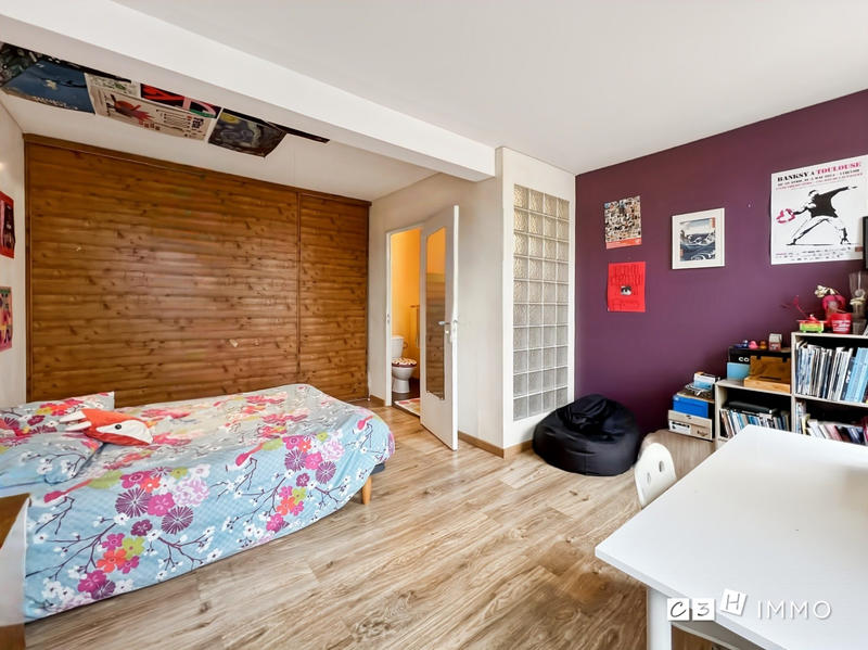 Maison ancienne - 195 m² - 5 pièces