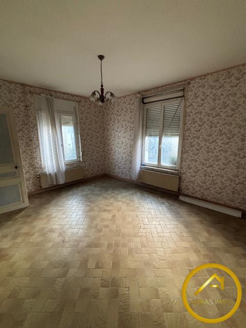 Maison - 160 m² - 5 pièces