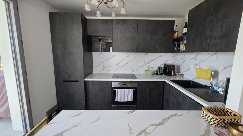 Appartement - 94 m² - 5 pièces