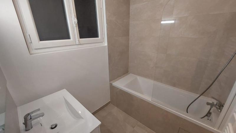 Appartement - 80 m² - 3 pièces