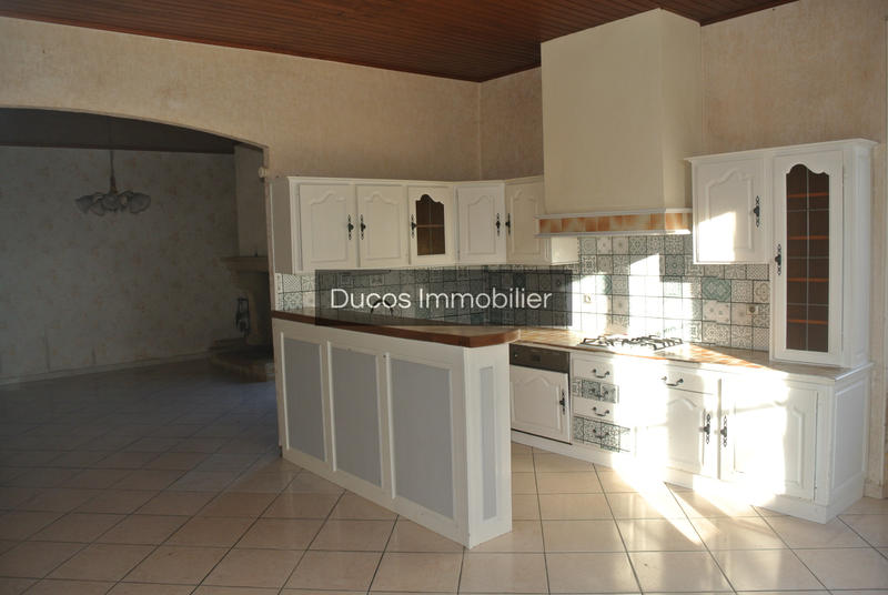 Maison - 244 m² - 7 pièces