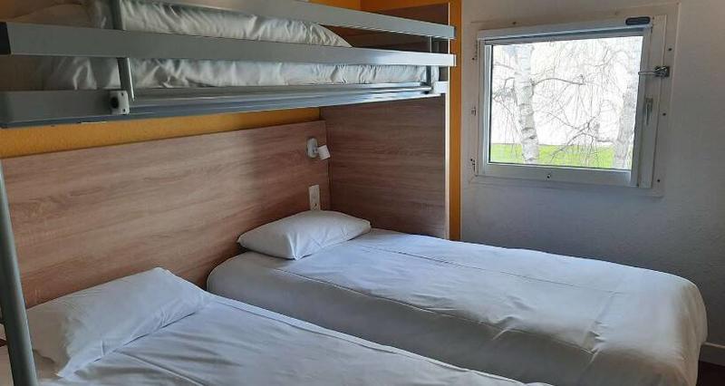 Chambre - 9 m² - 1 pièce