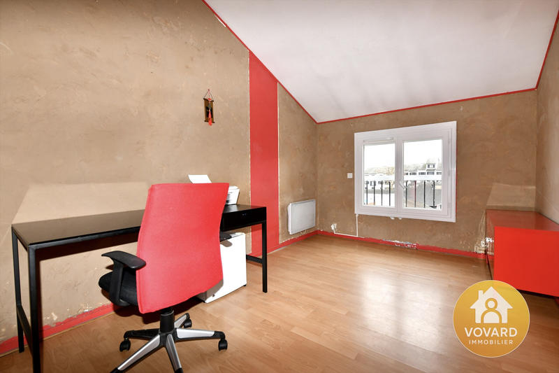 Maison - 93 m² - 5 pièces