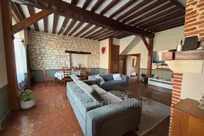 Maison - 203 m² - 6 pièces