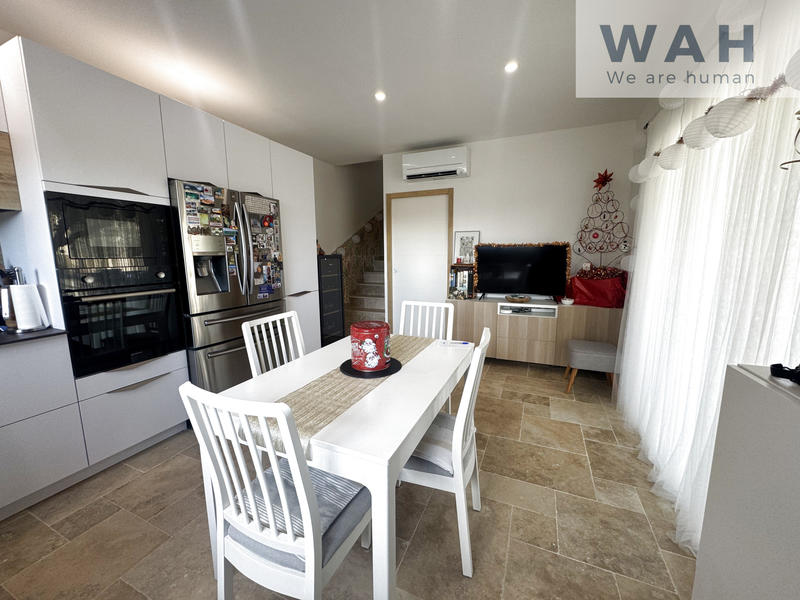 Villa - 145 m² - 6 pièces