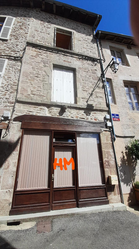 Maison - 180 m² - 7 pièces